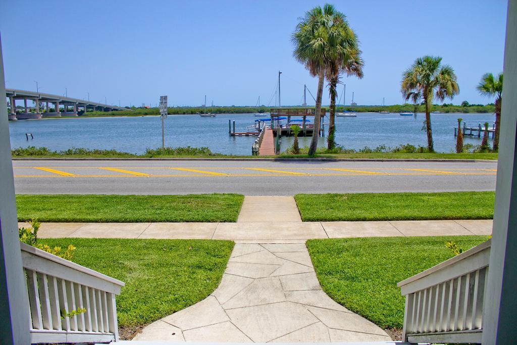 Night Swan Intracoastal Bed & Breakfast New Smyrna Beach Exterior foto